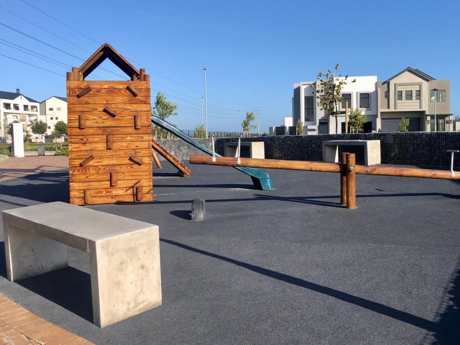 4 Bedroom Property for Sale in Sandown Western Cape